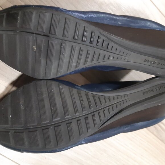 Cole Haan Dark Blue Loafers with Gold Accent - Picture 4 of 12